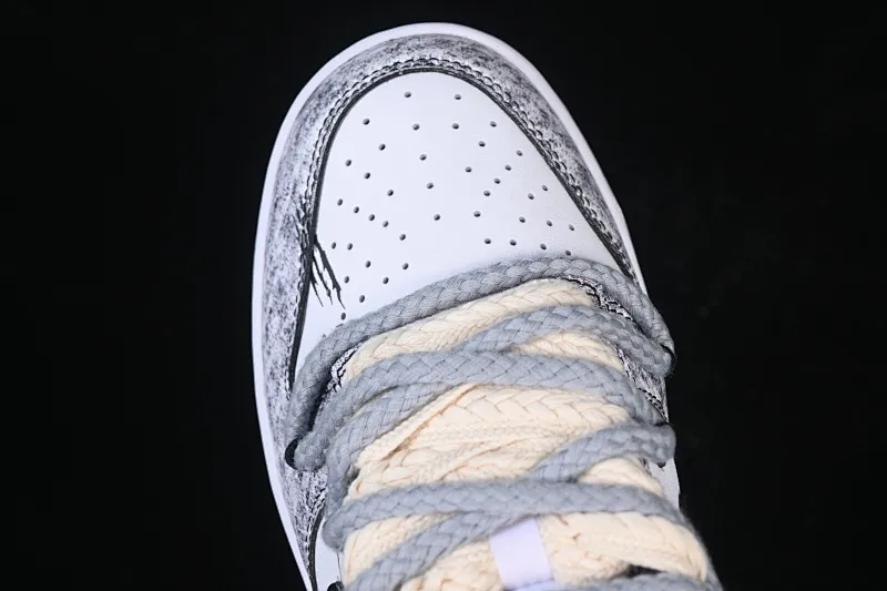 All categories Nk SB Dunk Series Nk SB Dunk Low High-end customized low-top sneakers Nike SB Dunk Low strap customization low-top casual sneakers DD1391-100